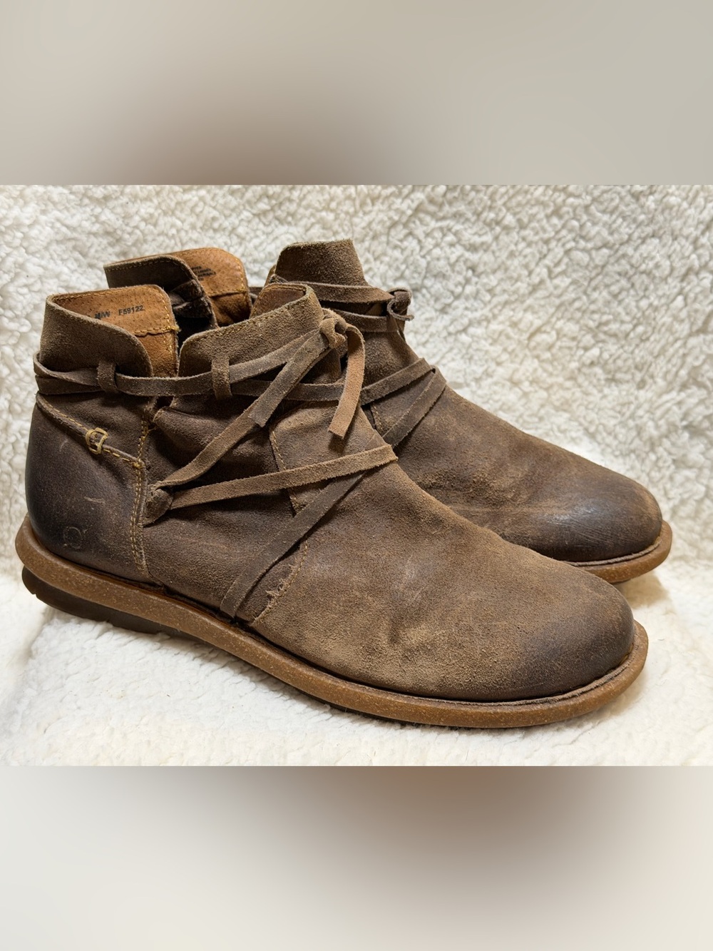 BORN Tarkiln Distressed Suede Leather Ankle Boot Size 9.5 Brown GUC